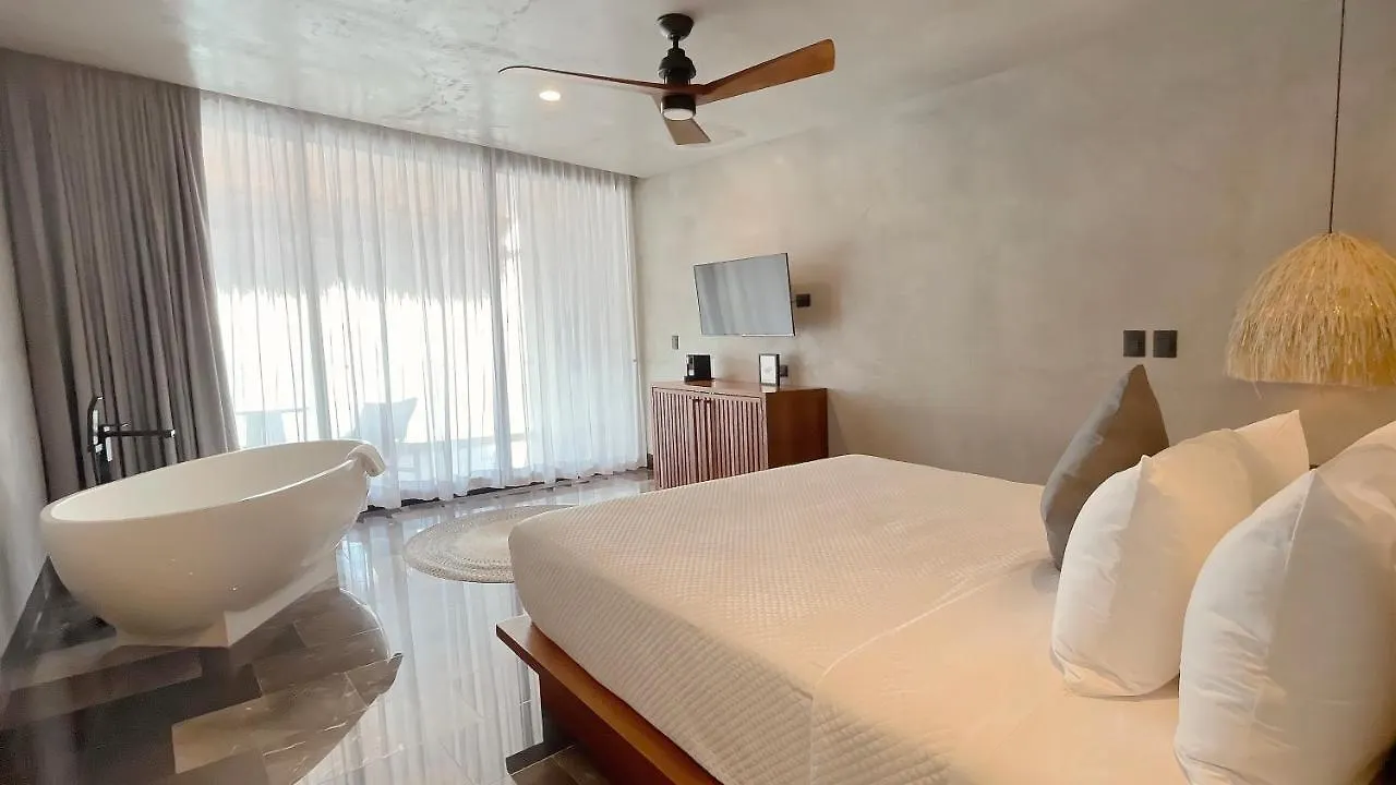 Hotel Amainah Bacalar Adults Only 5*,